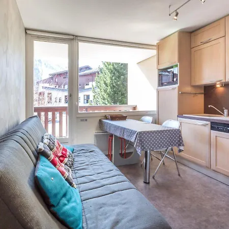 Moderne Avec Parking Couvert A 10 Min Du Centre, Balcon Sud/est, Non-fumeur, Animaux Acceptes - Fr-1-694-191 Apartman